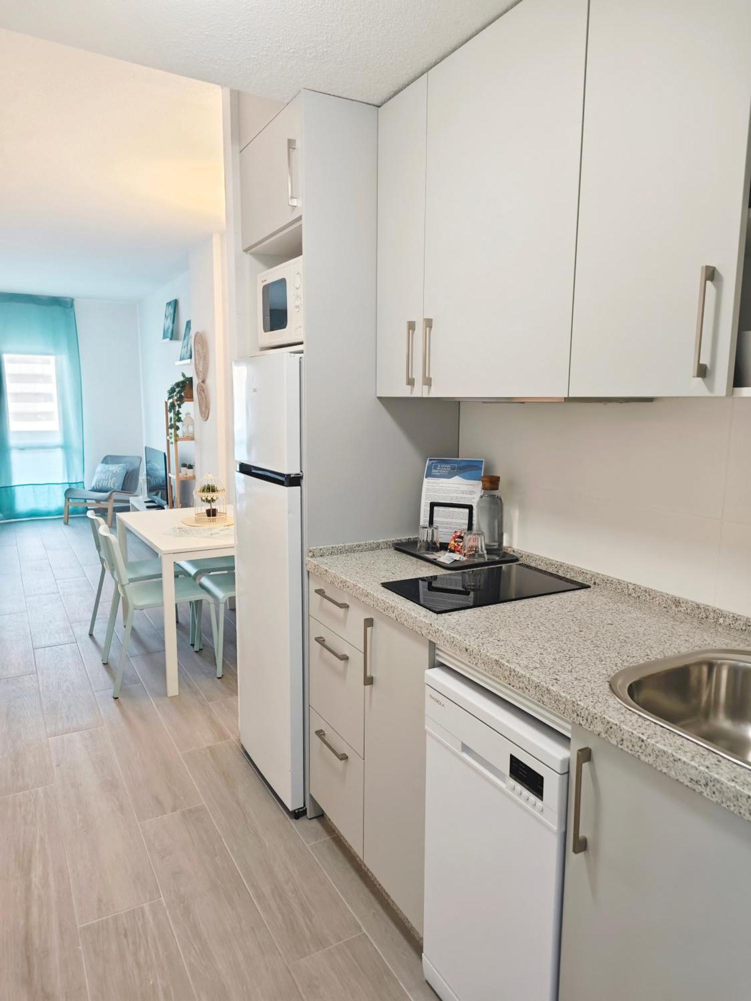 Benalbeach Casa Kito Suite 1ª Linea De Playa Benalmádena Eksteriør bilde