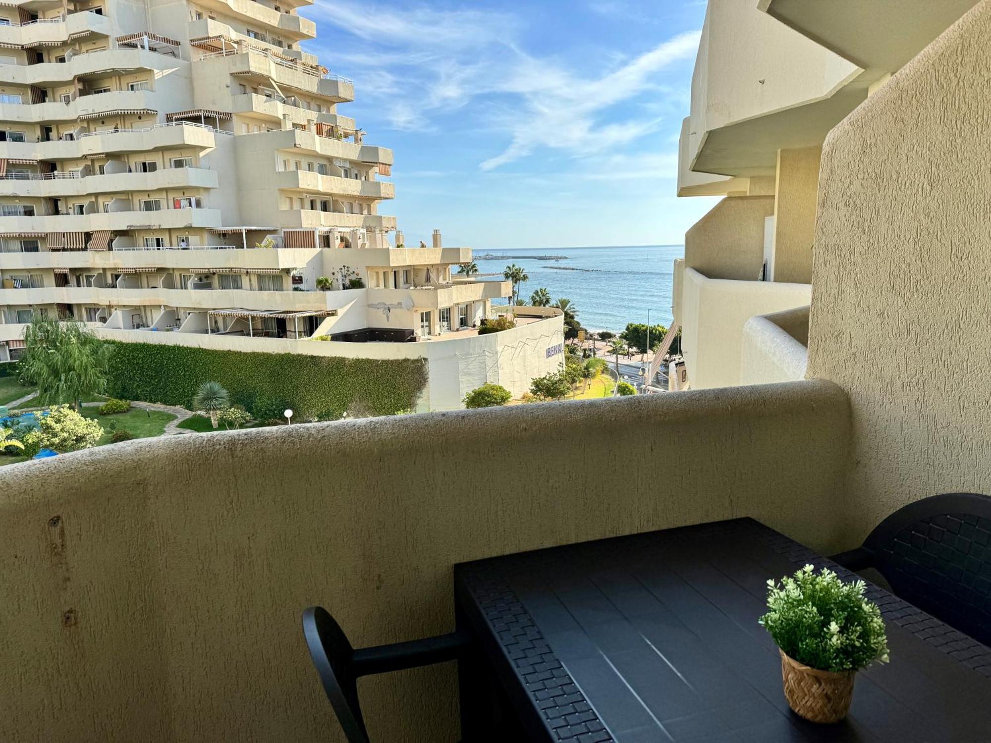 Benalbeach Casa Kito Suite 1ª Linea De Playa Benalmádena Eksteriør bilde