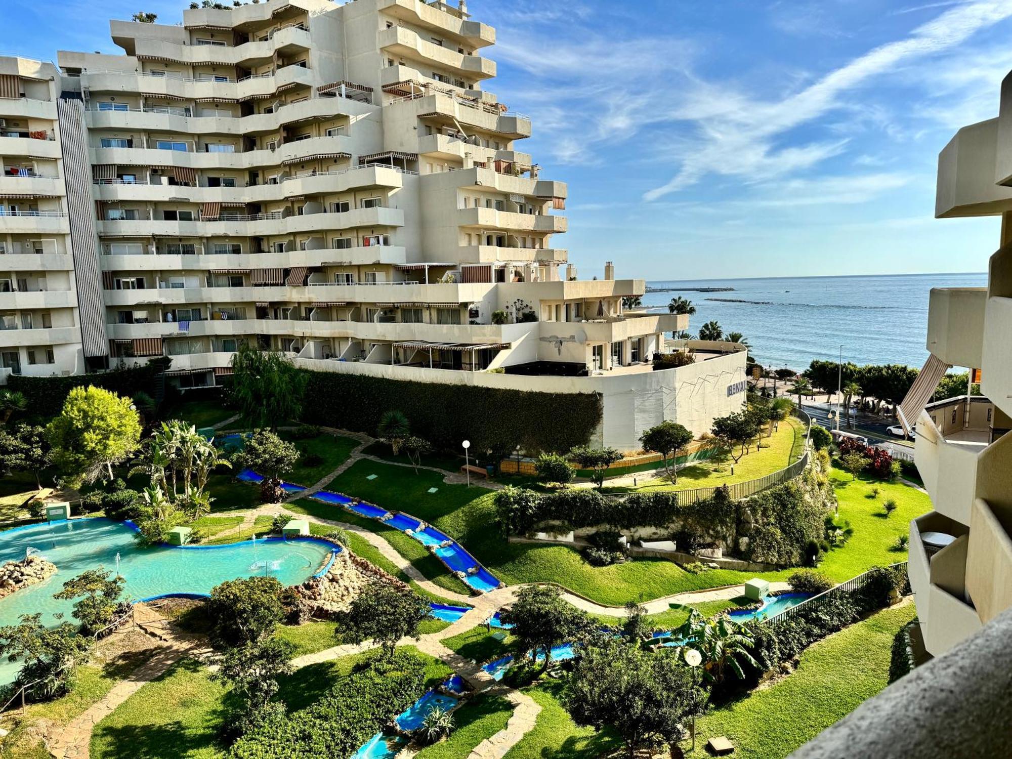 Benalbeach Casa Kito Suite 1ª Linea De Playa Benalmádena Eksteriør bilde